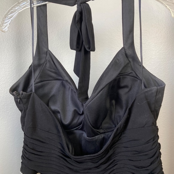 Black and Pink Halter tie dress - Picture 5 of 10